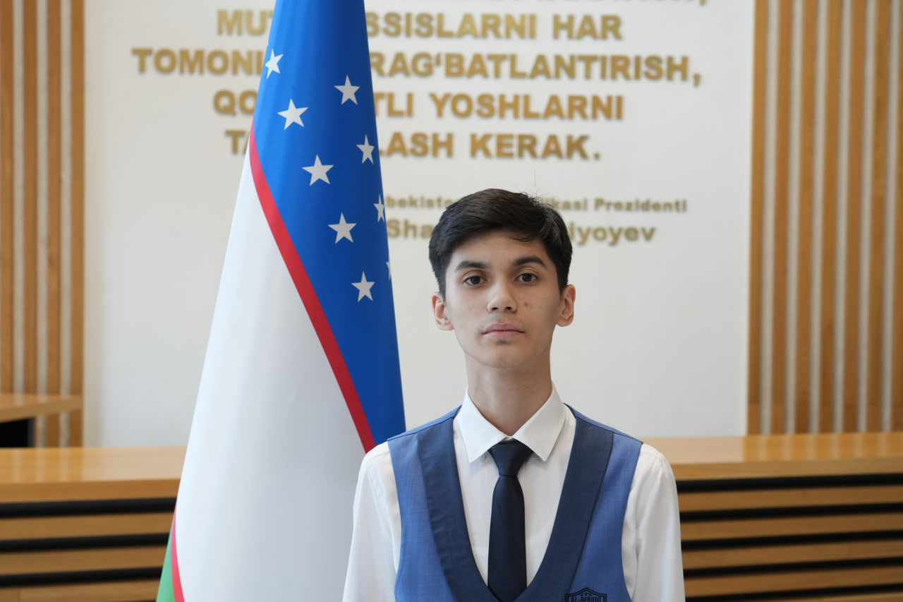 Abdukomilov Xusanjon Sarvarjon o‘g‘li
